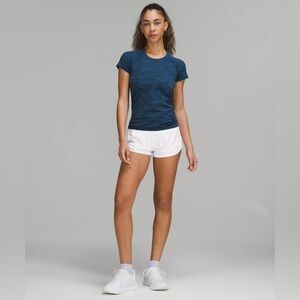 Lululemon Hotty Hot Low-Rise Lined Short 2.5”